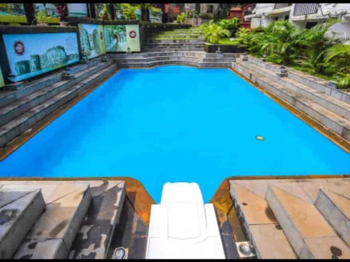 Wada Chirebandi Hotel Gimvi Exterior foto